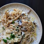 Spaghetti pasta with herbed mushroom cream sauce in 30 minutes or less